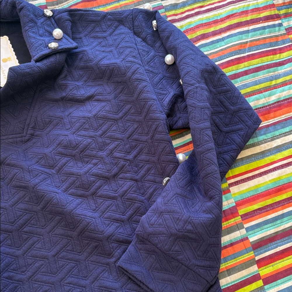 Simply southern Navy Quilted Top with Pearl Details size small new tags - Picture 3 of 9